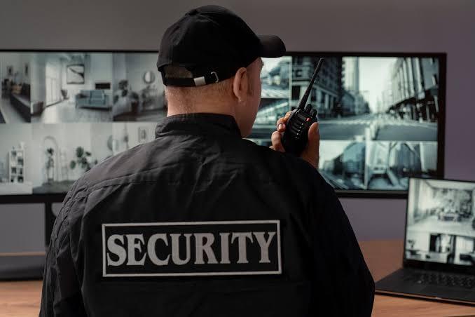 Understanding Conflict Management in Security Roles